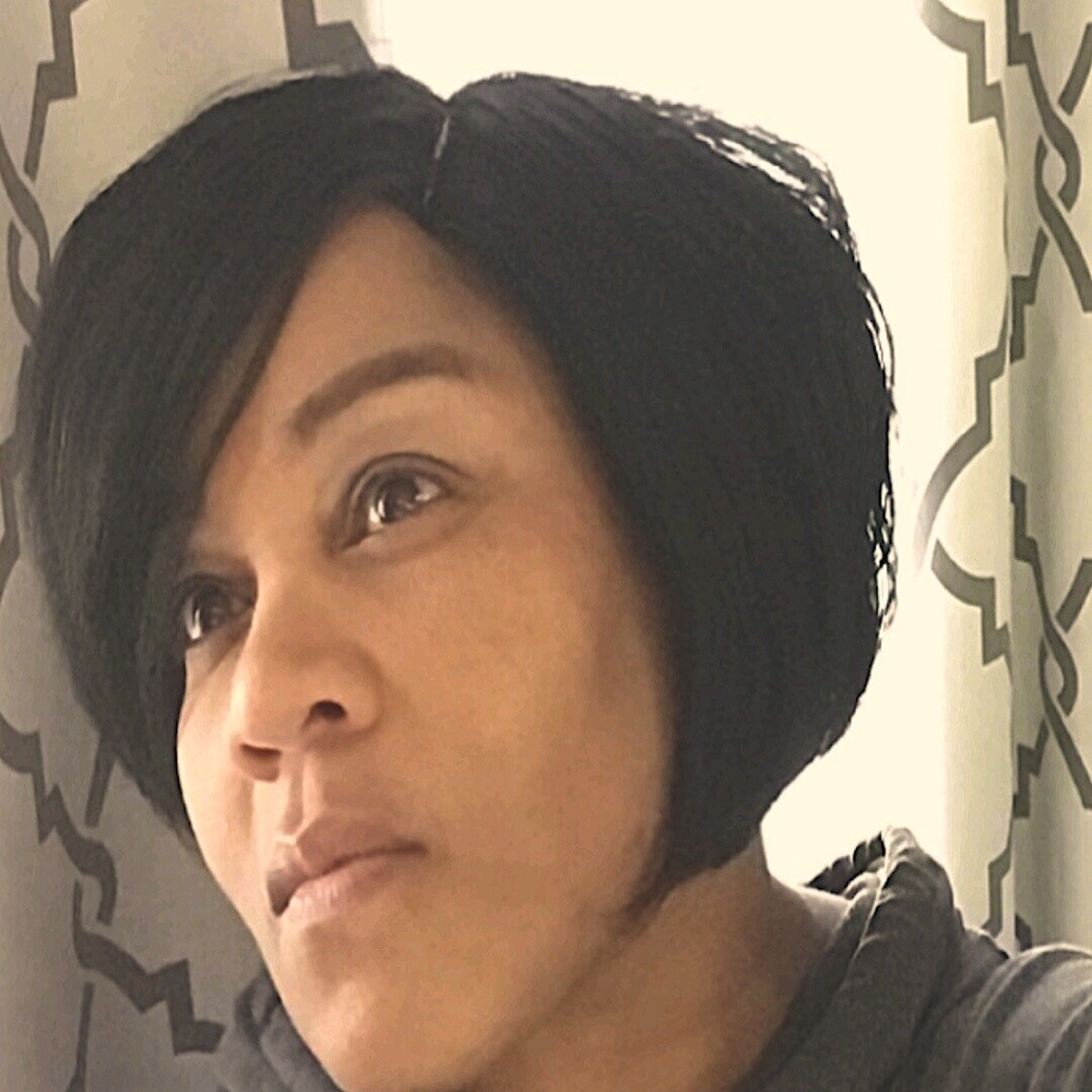 Meet your Posher, Sharonda